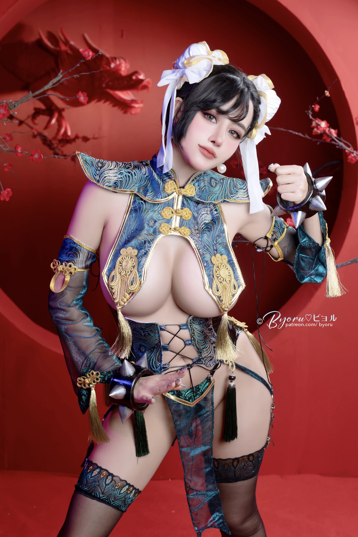 Шалавистый Cosplay 萝莉Byoru Chun-Li 春麗 длинные ножки