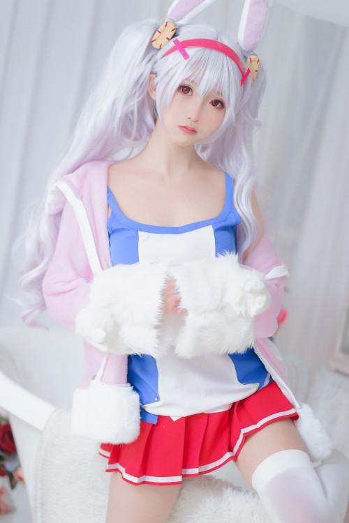 Read more about the article Cosplay 面饼仙儿 拉菲